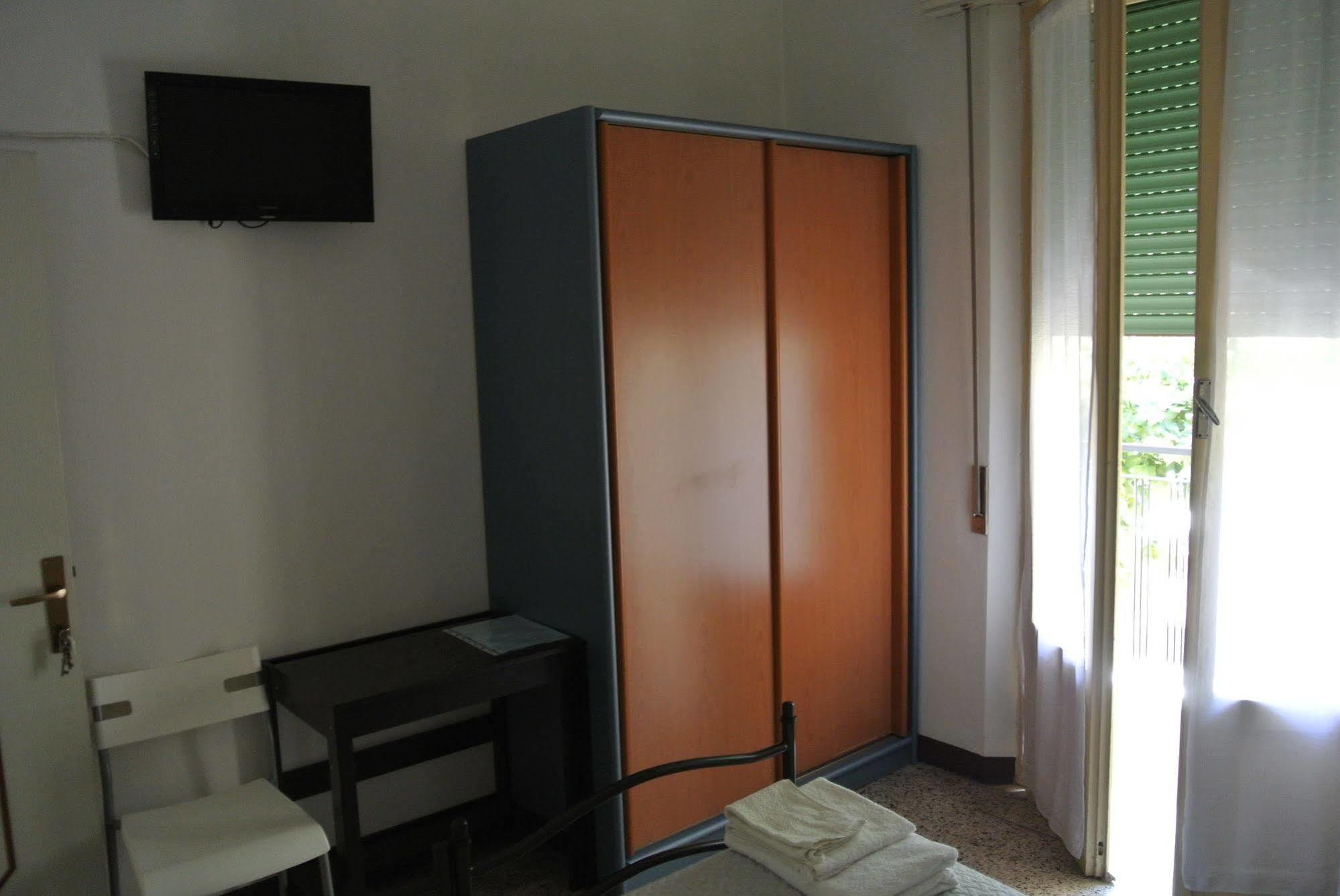 Hotel Zaghini Rimini Extérieur photo